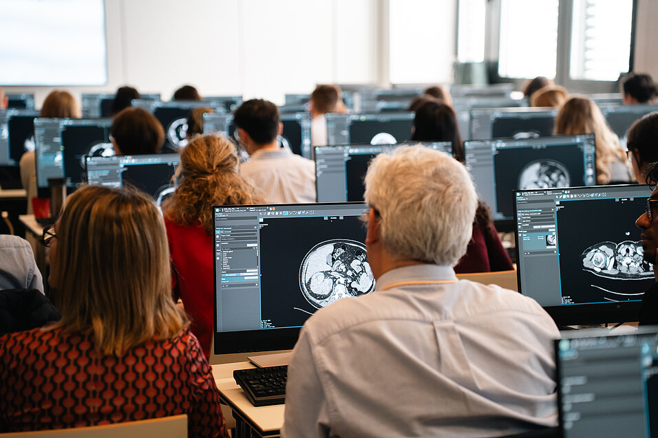 Impressions of the ECR Workshop: RECIST - Trips & Tricks