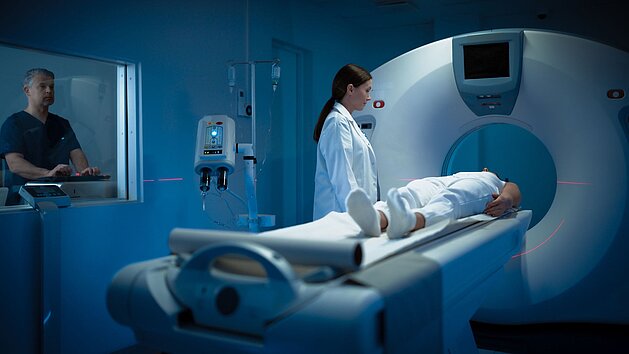 Image of a patient getting an MRI scan, signifying how RACOON projects in Germany show how imaging, structured reporting, and AI jointly advance clinical research.